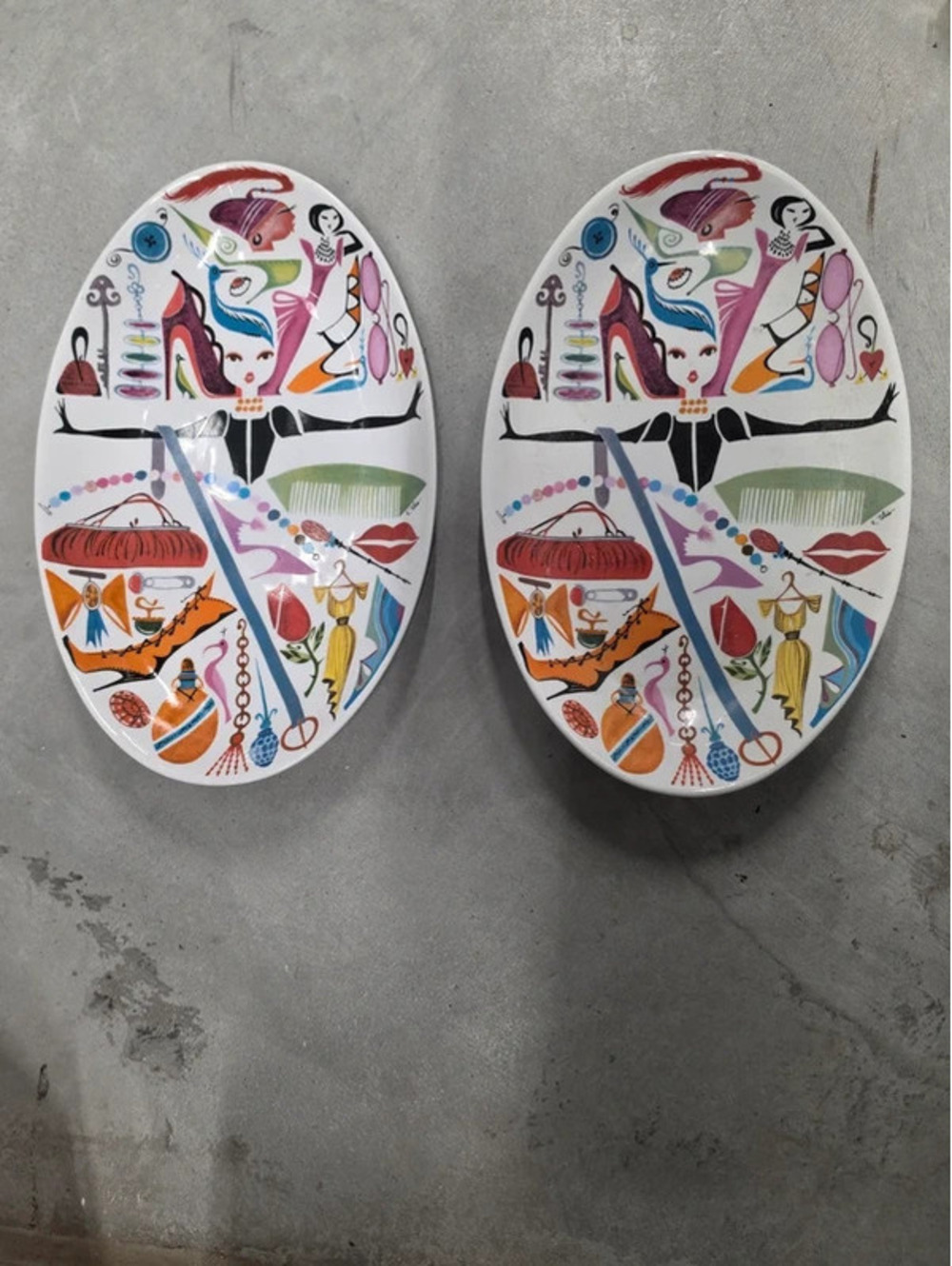 2 Nordstrom Ruben Toledo Diva Fashion Lover Ceramic Perfume Tray/Platter/Dish